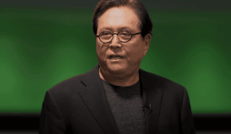 Rich Dad Poor Dad Yazarı, Rusya-Ukrayna Savaşının Kriptoyu Fiat Para Birimlerinden Daha Güvenli Bir Liman Yaptığını Söyledi! 6 coinprojesi.com-robert_kiyosaki_in_2018-2