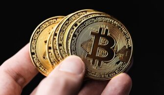 Ünlü Yatırımcı, Bitcoin’in Borsa Yatırımları İçin Öncü Gösterge Olduğunu Söylüyor!