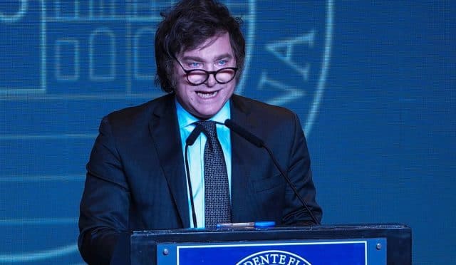 Kripto Para Savunucusu Javier Milei, Arjantin'in Yeni Başkanı Olarak Seçildi 7 javier-milei