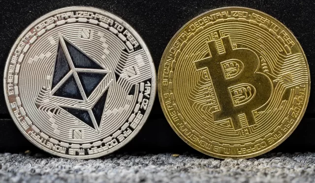 Ünlü Borsa Uzmanı, Bitcoin'in 'Dev' Yükseliş Sinyallerini İşaret Etti ve Ethereum Tahminlerini Revize Etti 5 bitcoin-etheruem