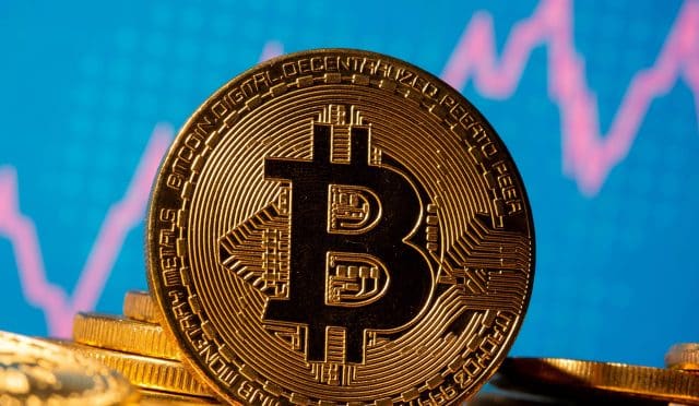 Bitcoin ETF Lansmanı Öncesinde Uzmanların Son Değerlendirmeleri