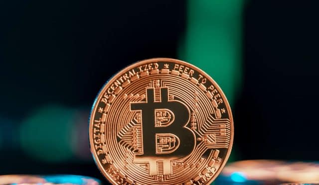 Bitcoin Balinalarının Yeni Hamleleri: İşte Detaylar 12 bitcoin haberleri