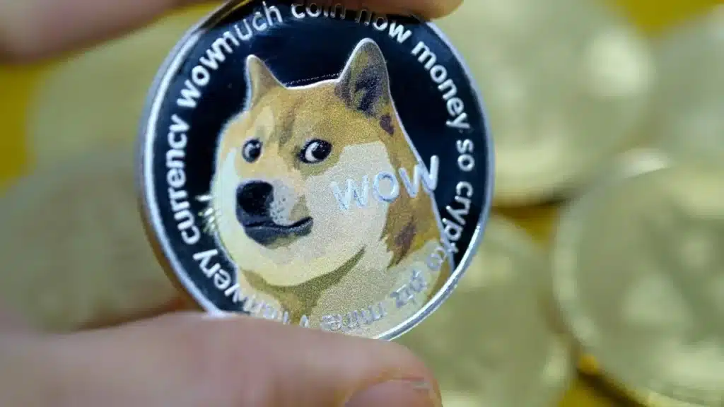 dogecoin son bir ayda neden yukseldi