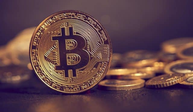 Bitcoin, ABD Borsasından Ayrışarak Güçleniyor! 10 bitcoin, abd borsasından ayrışarak güçleniyor!