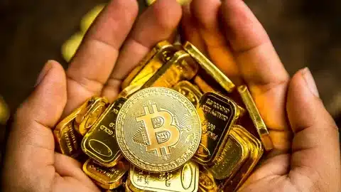 Ray Dalio: Portföylerin %15’i Altın veya Bitcoin İçermeli!