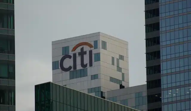 citibank yetkisiz i̇şlemler nedeniyle müşterisine 3,5 milyon dolar ödeyecek!